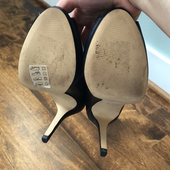 Michael Kors Hamilton Peep Pump Black Leather - Picture 9 of 10